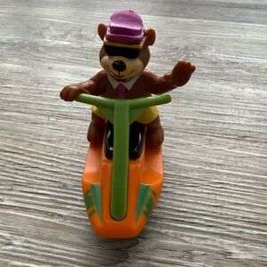 Vintage 1991 Yogi Bear Toy
